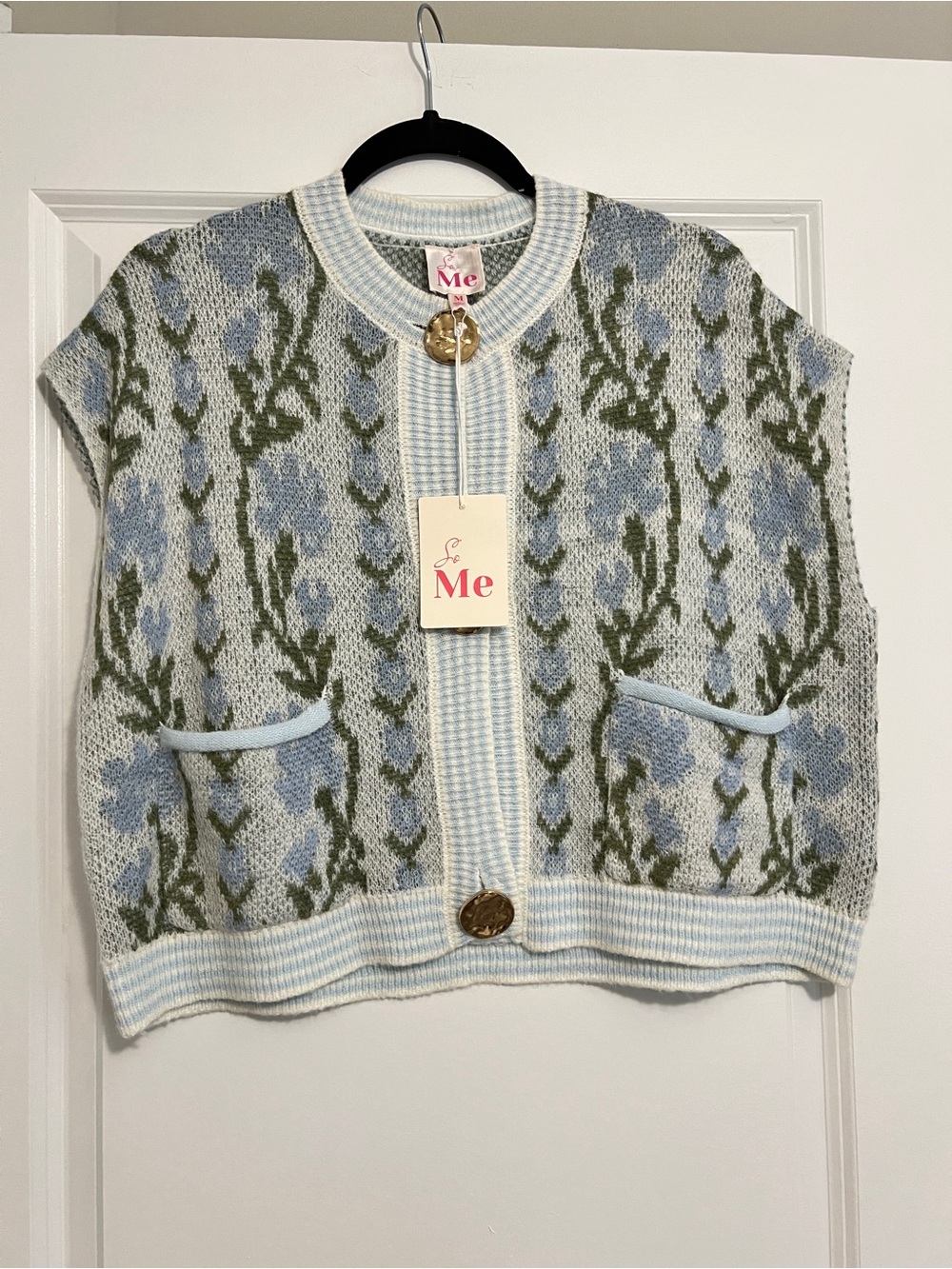 So Me Floral Knit Cardigan Vest in Light Blue and Olive Green